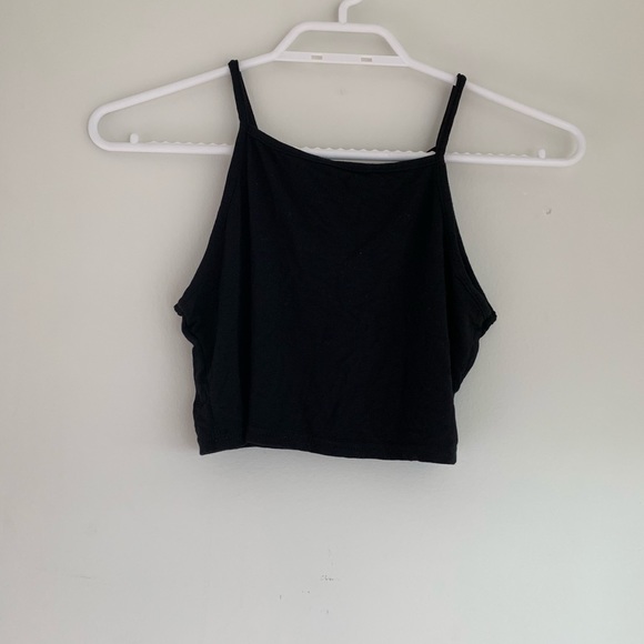 Tops - Picture 3 of 8